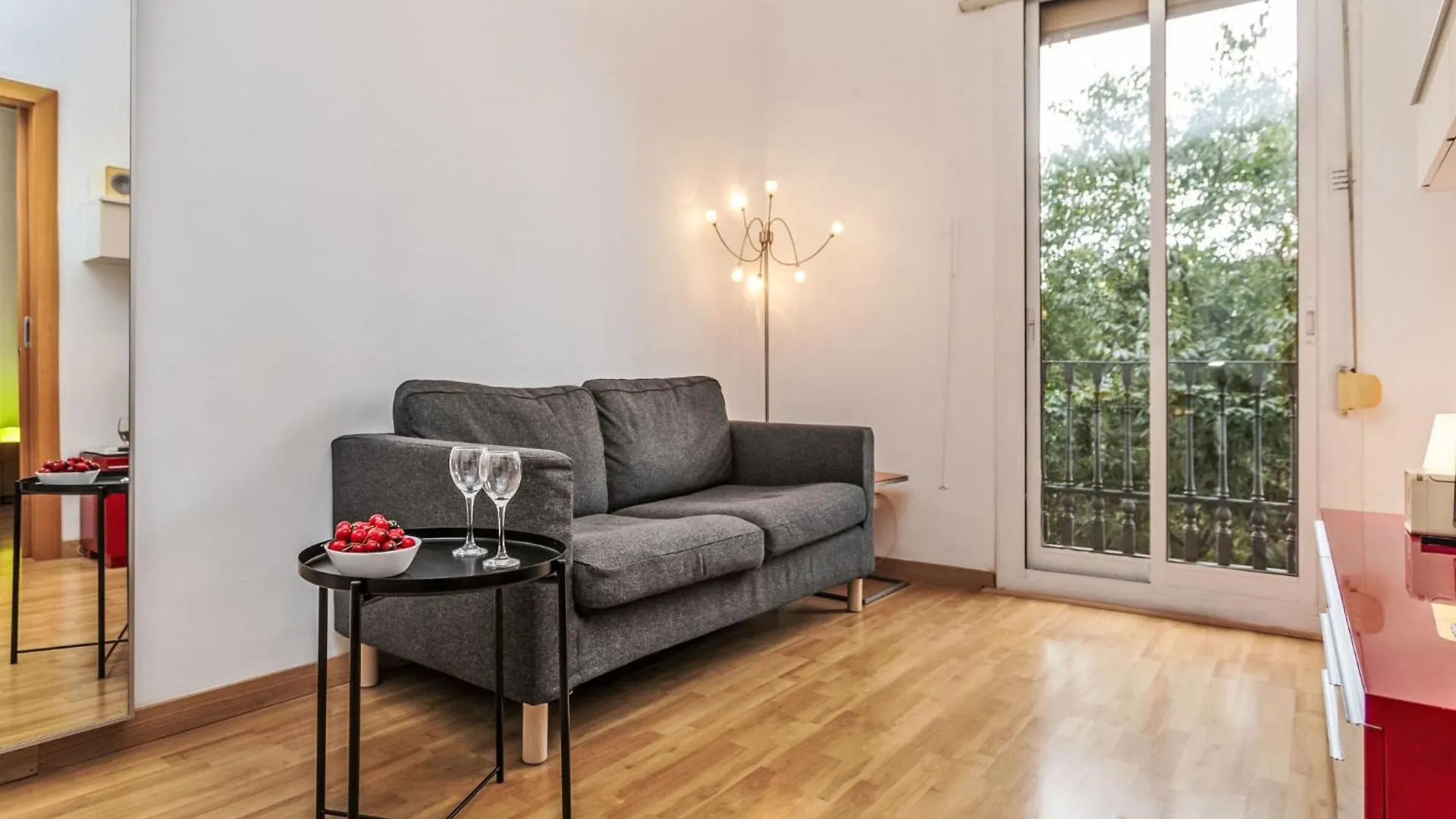 Apartment Barcelona Centric Apartment By Interhome Spanje